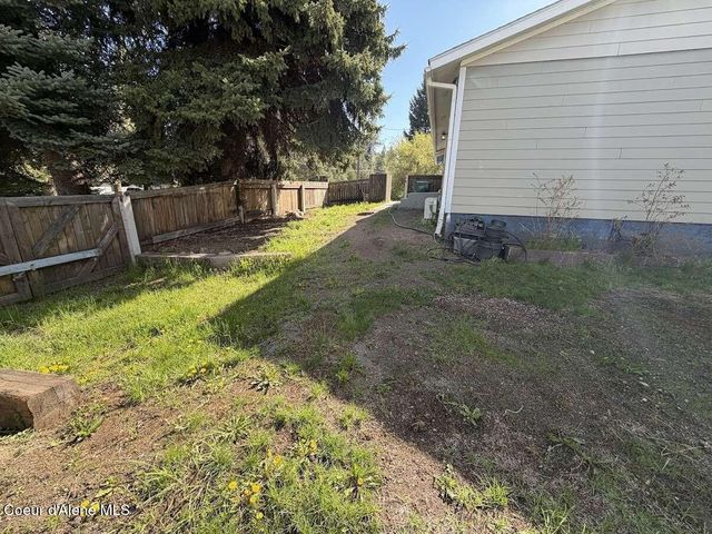 7526 W Pine ST, Rathdrum, ID 83858