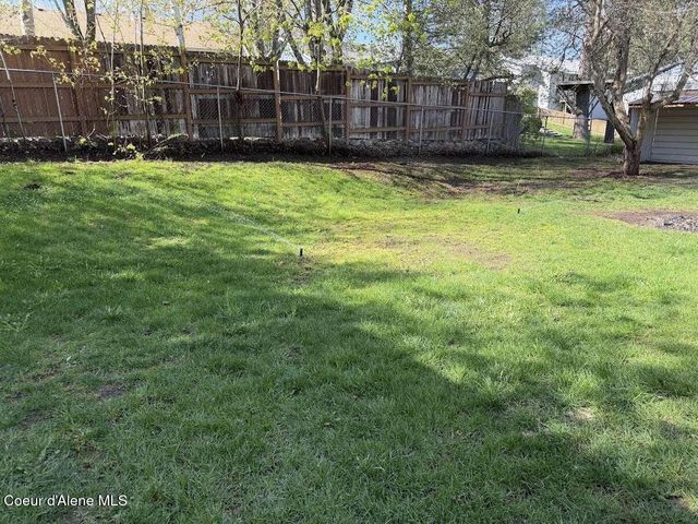 7526 W Pine ST, Rathdrum, ID 83858