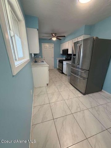 7526 W Pine ST, Rathdrum, ID 83858