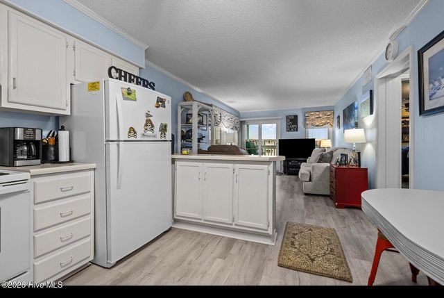 301 Commerce Way 301, Atlantic Beach, NC 28512