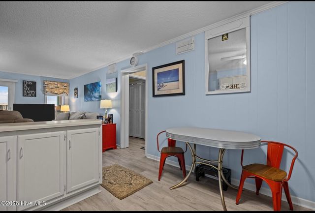 301 Commerce Way 301, Atlantic Beach, NC 28512