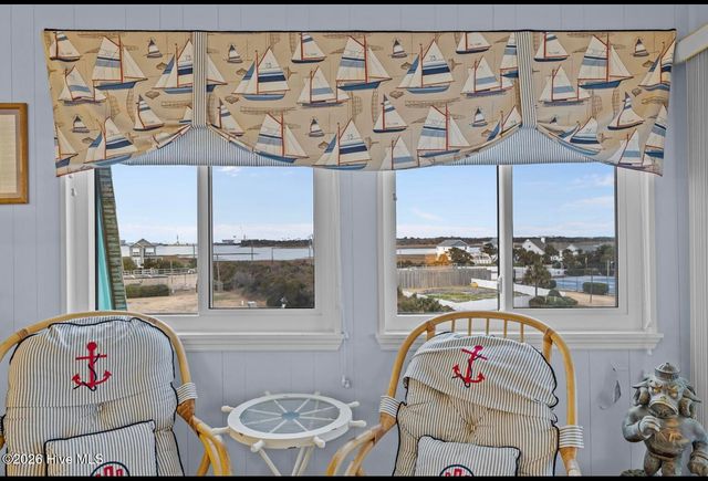 301 Commerce Way 301, Atlantic Beach, NC 28512