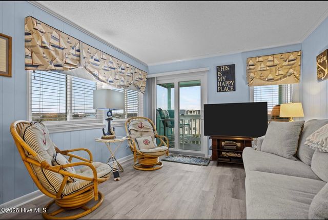 301 Commerce Way 301, Atlantic Beach, NC 28512