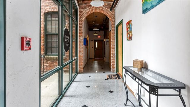 407 Pine Street 305, Providence, RI 02903