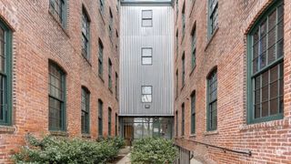 407 Pine Street 305, Providence, RI 02903