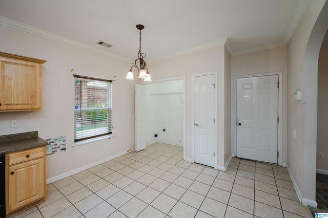 2733 OXMOOR WAY, Birmingham, AL 35211