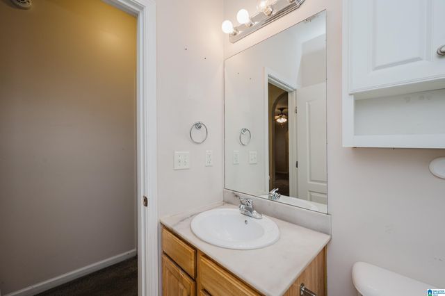 2733 OXMOOR WAY, Birmingham, AL 35211
