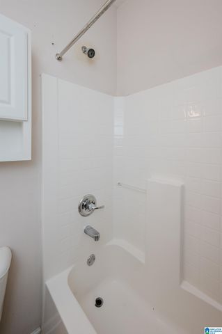 2733 OXMOOR WAY, Birmingham, AL 35211