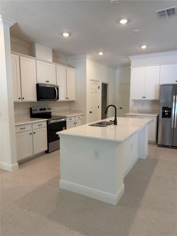 8925 N GOLFVIEW DRIVE, Citrus Springs, FL 34434