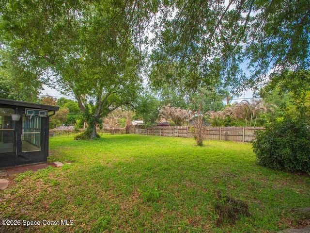 1846 24th Place SW, Vero Beach, FL 32962