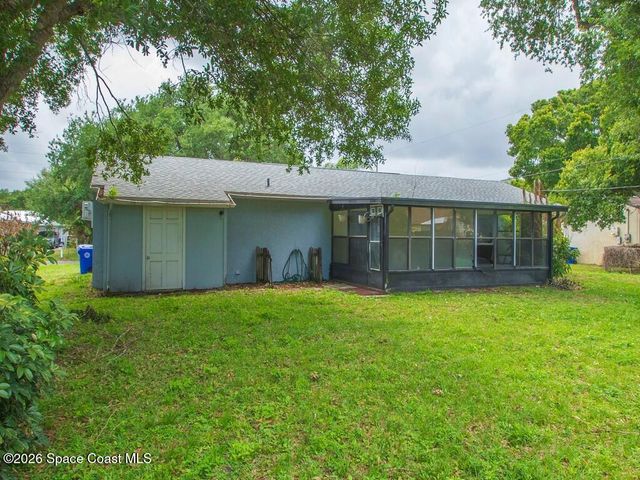 1846 24th Place SW, Vero Beach, FL 32962