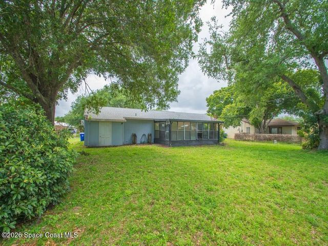 1846 24th Place SW, Vero Beach, FL 32962