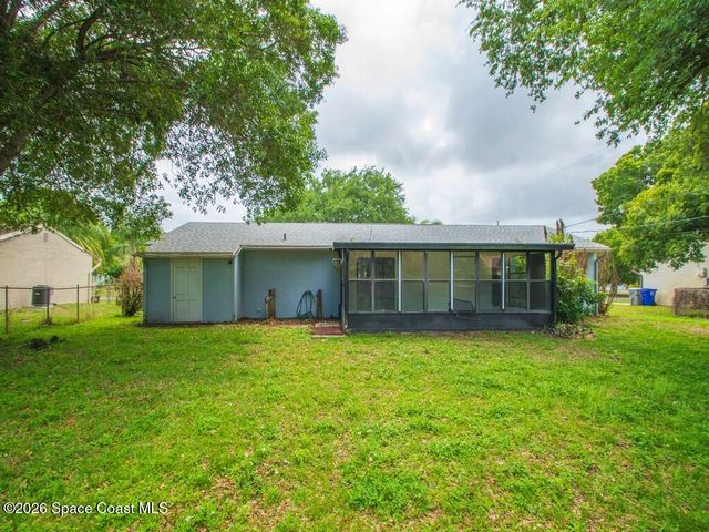 1846 24th Place SW, Vero Beach, FL 32962