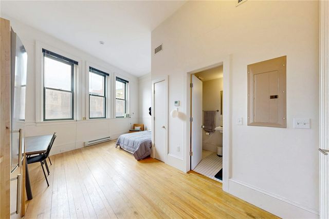 225 Weybosset Street 2, Providence, RI 02903