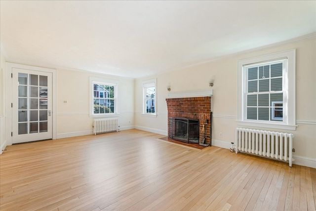 41 Wallace Rd, Quincy, MA 02169