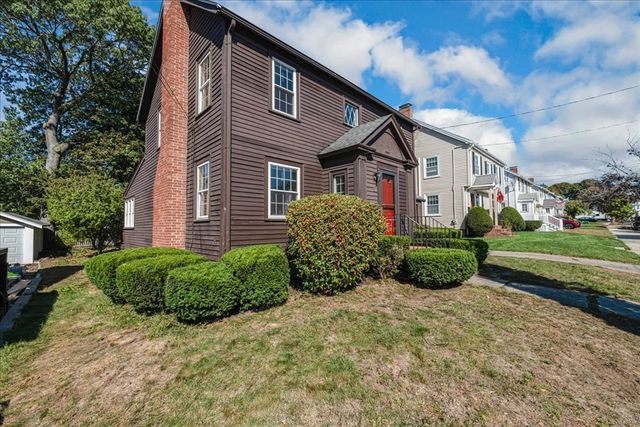 41 Wallace Rd, Quincy, MA 02169