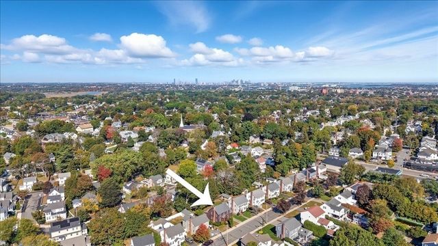 41 Wallace Rd, Quincy, MA 02169