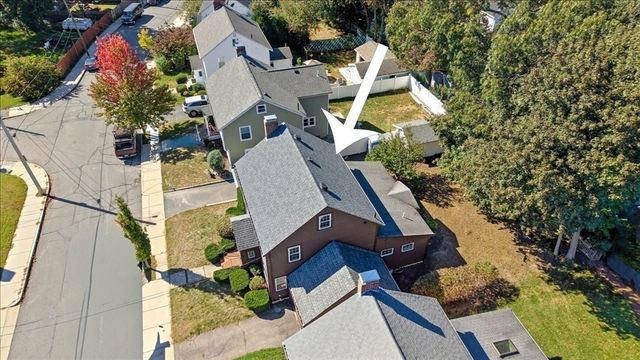 41 Wallace Rd, Quincy, MA 02169