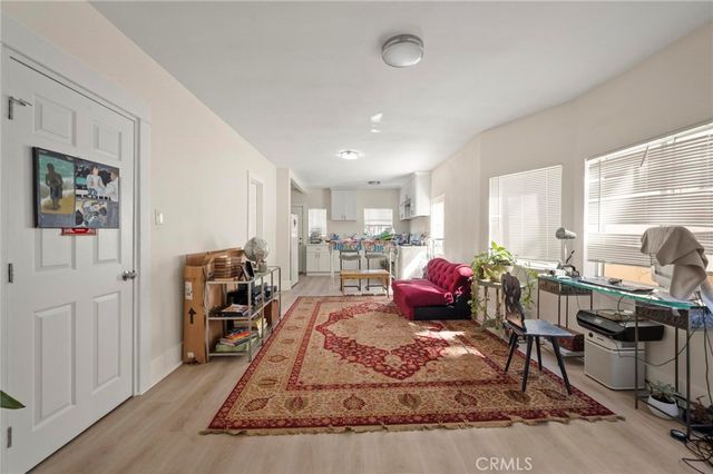 1758 S New England Street, Los Angeles, CA 90006