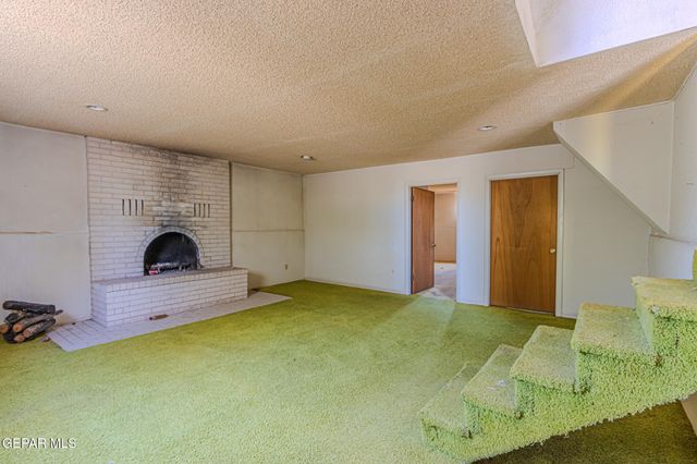 456 MELENDEZ Street, Socorro, TX 79927