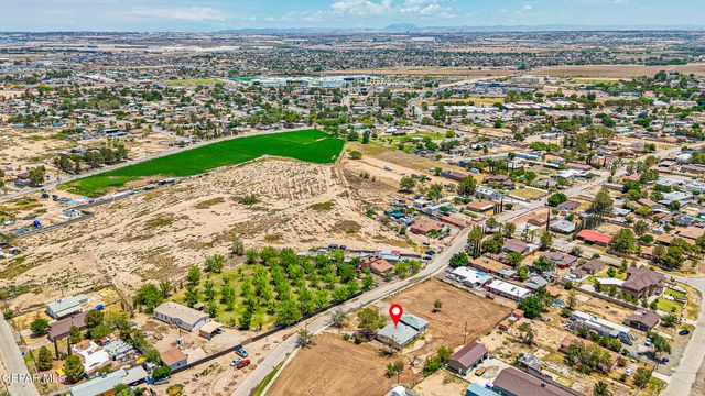 456 MELENDEZ Street, Socorro, TX 79927
