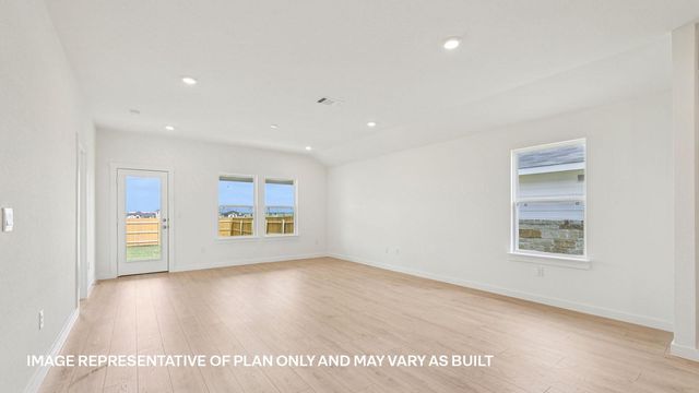 7004 Frog Pond BND, Del Valle, TX 78617