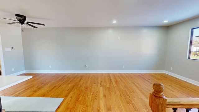 1033 E 51st Place, Gary, IN 46409