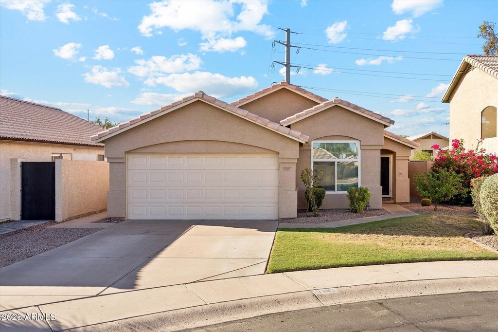 5985 W GERONIMO Court, Chandler, AZ 85226 — exterior