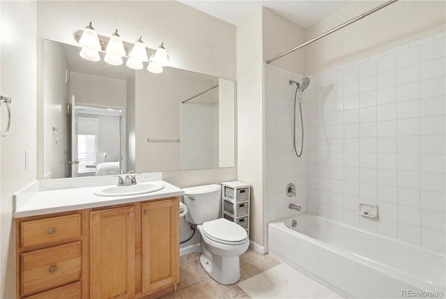 13353 W Alameda Parkway 108, Lakewood, CO 80228