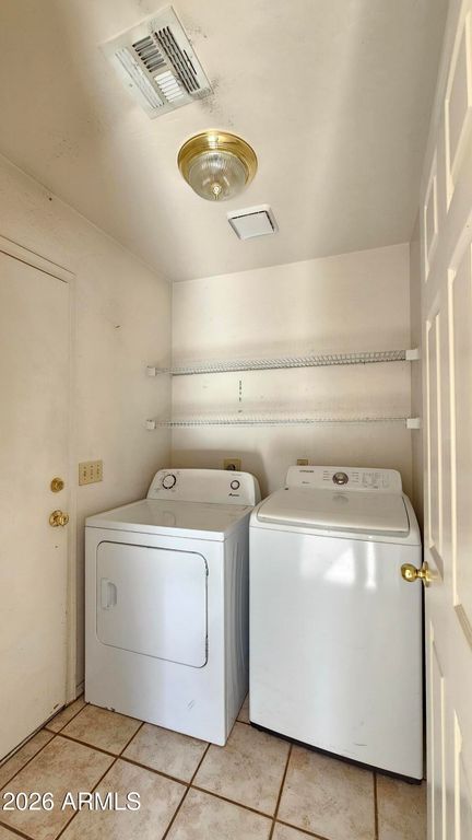 Image 25 of property listing at 6201 W DESERT COVE Avenue, Glendale, AZ 85304