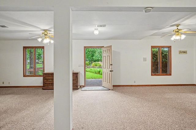 24 Cresta Way, Hot Springs Village, AR 71909