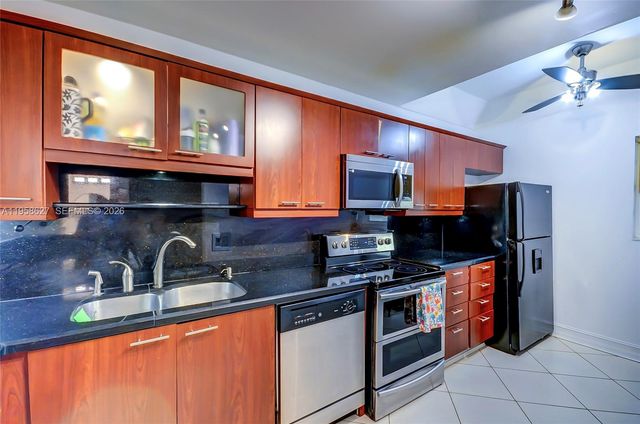 3831 Estepona Ave 11-D-2, Doral, FL 33178