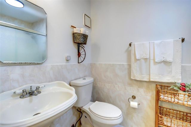 3831 Estepona Ave 11-D-2, Doral, FL 33178