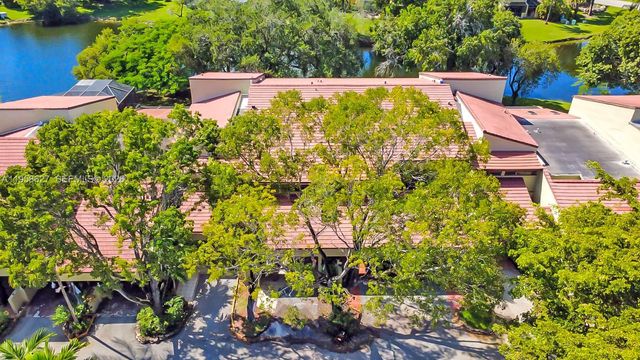 3831 Estepona Ave 11-D-2, Doral, FL 33178