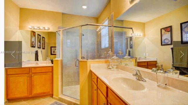 11367 SW 234th St, Homestead, FL 33032