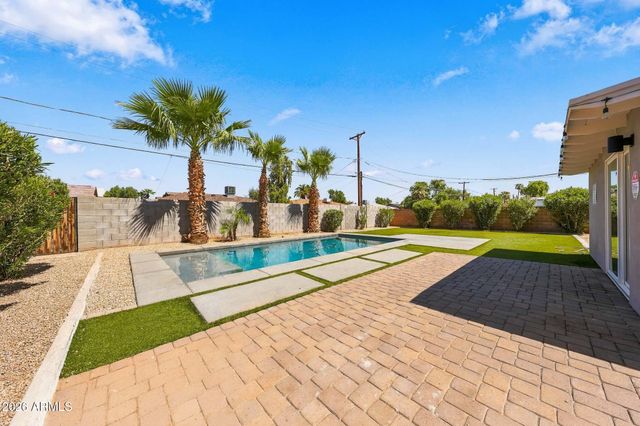 7258 E GRANADA Road, Scottsdale, AZ 85257