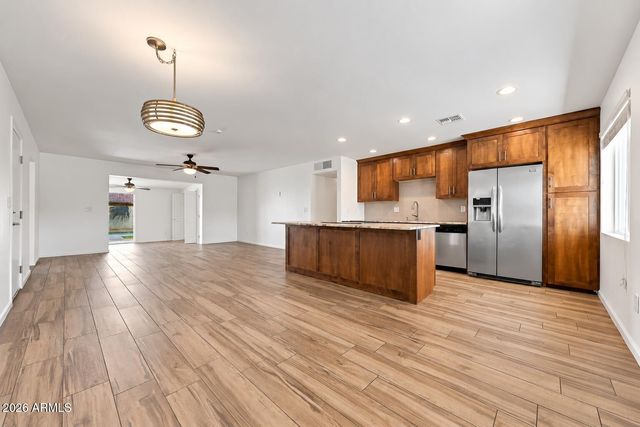 7258 E GRANADA Road, Scottsdale, AZ 85257
