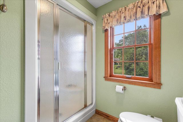 N104W16269 Donges Bay ROAD, Germantown, WI 53022