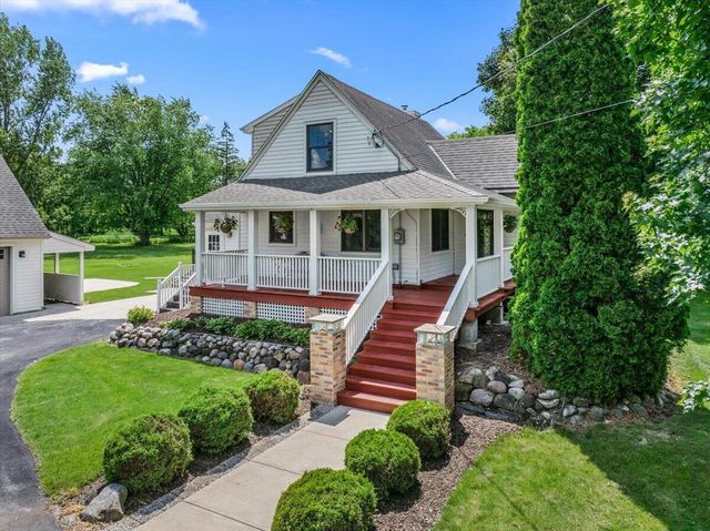 N104W16269 Donges Bay ROAD, Germantown, WI 53022