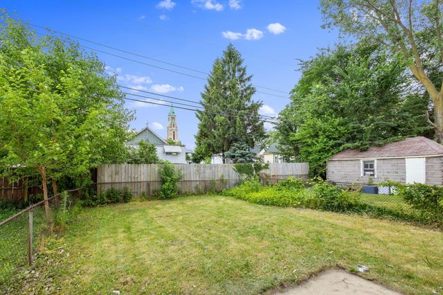 1018 Myrtle Avenue, Whiting, IN 46394