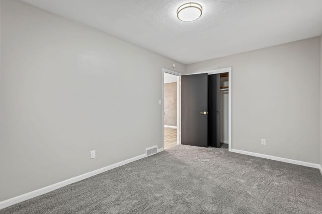 1018 Myrtle Avenue, Whiting, IN 46394