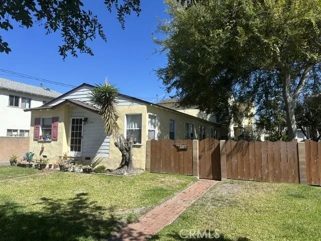 601 Chevy Chase A, Glendale, CA 91205