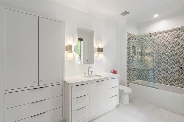 5260 Long Island Drive NW, Atlanta, GA 30327
