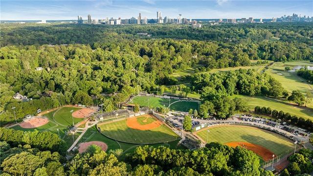 5260 Long Island Drive NW, Atlanta, GA 30327