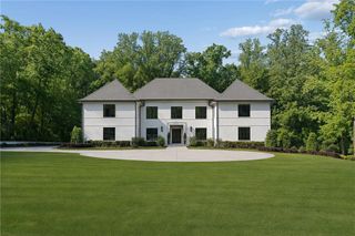 5260 Long Island Drive NW, Atlanta, GA 30327