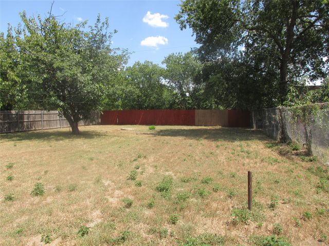 4904 Virgil Street, Fort Worth, TX 76119