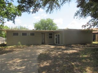 4904 Virgil Street, Fort Worth, TX 76119
