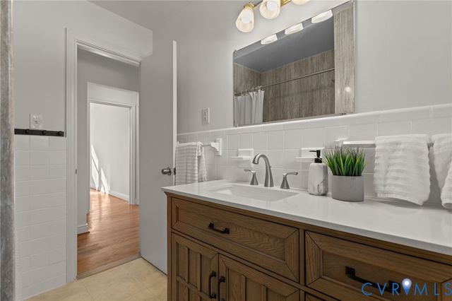 8004 Neuson Ct, Henrico, VA 23229