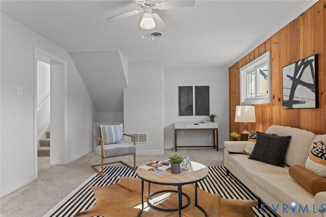 8004 Neuson Ct, Henrico, VA 23229