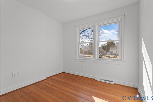 8004 Neuson Ct, Henrico, VA 23229